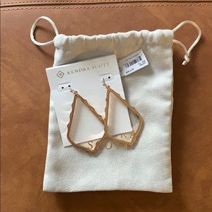 Kendra Scott Sophee drop earrings- rose gold